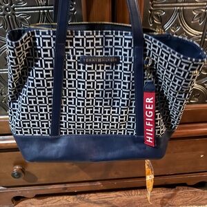 Tommy Hilfiger Patterned Navy Tote